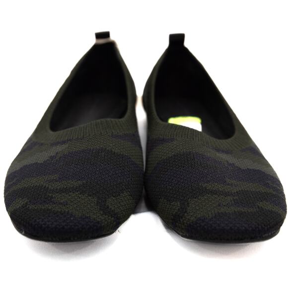 Sanctuary Knit Social Camo Ballet Flats Size 6 - Picture 3 of 10